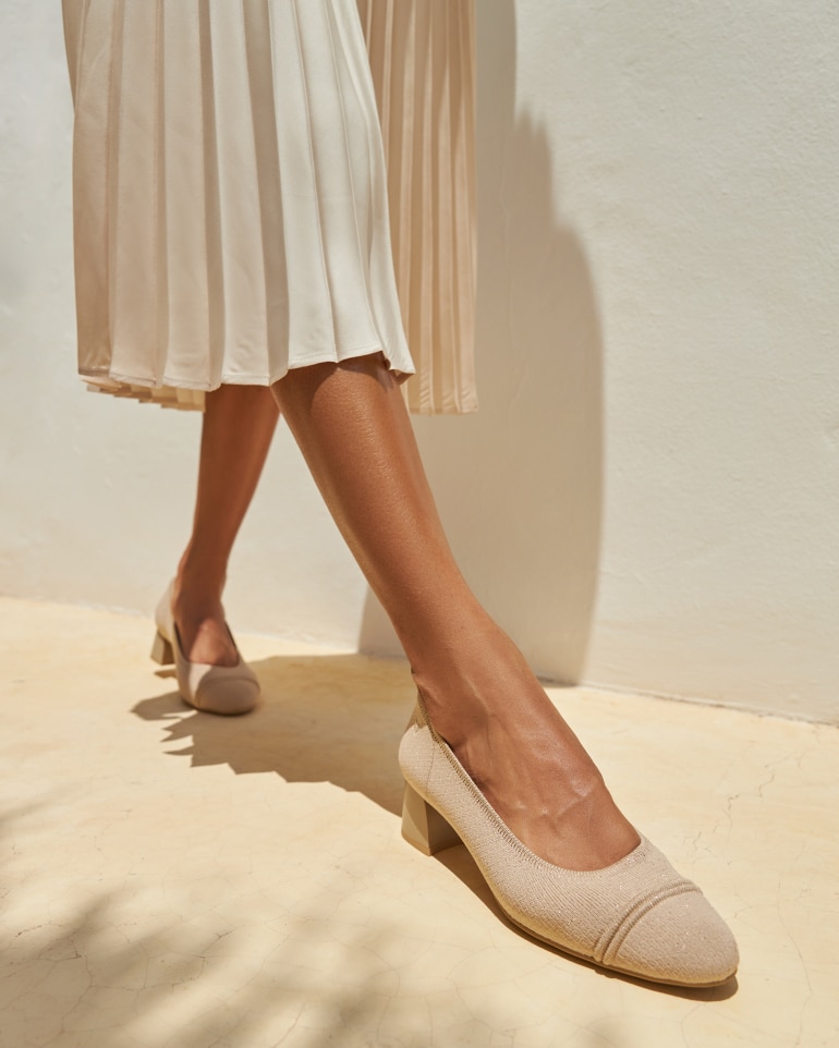 Official site of VIVAIA Shoes Comfortable, Sustainable & Washable